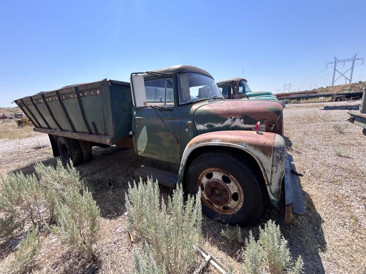 1963 International Truck - Image 2