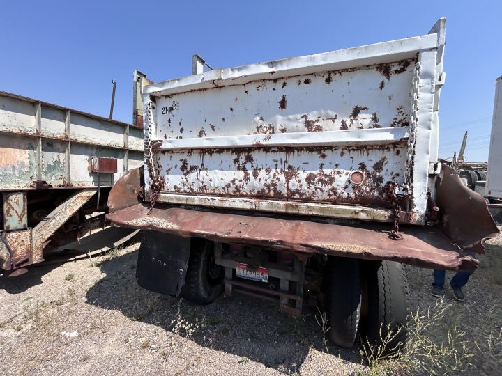 1967 Mac Dump Truck - Image 14